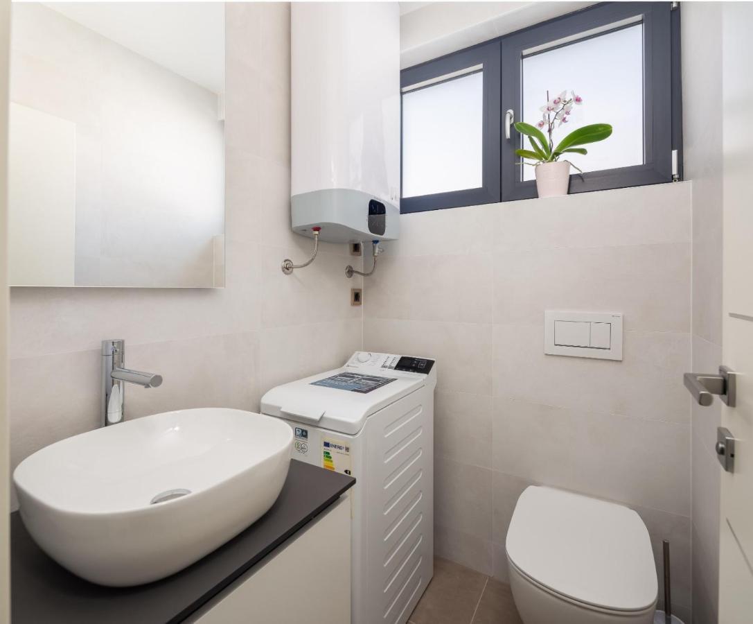 Luxury Apartment Sea Pakoštane Exteriér fotografie