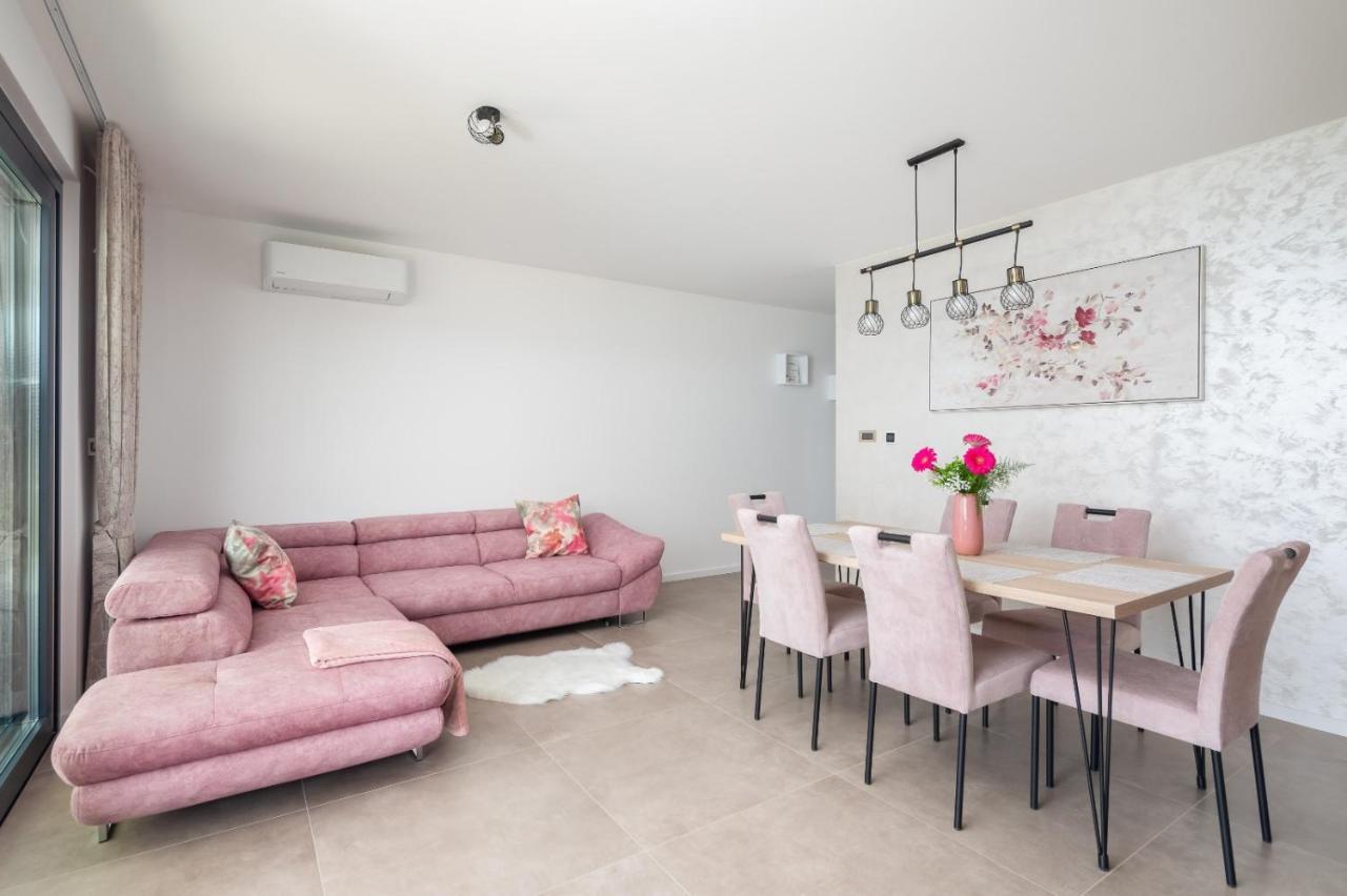 Luxury Apartment Sea Pakoštane Exteriér fotografie